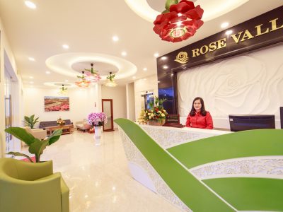 Sảnh lễ tân Rose Valley